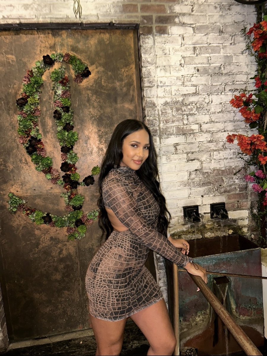 babythreee's tweet photo. A night out at Catch LA 🥂❤️ https://t.co/hiooGjK2Wn