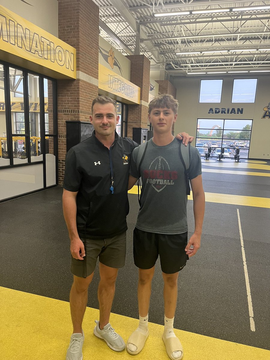 Jake_Franklin11's tweet photo. After a great camp and conversation with @Coach_Ty_Palka I am blessed to have received my first offer from Adrian College!
@CoachFrey @PrepRedzoneMI @MIexposure @MichFBFrenzy https://t.co/77NhJ0J0JD