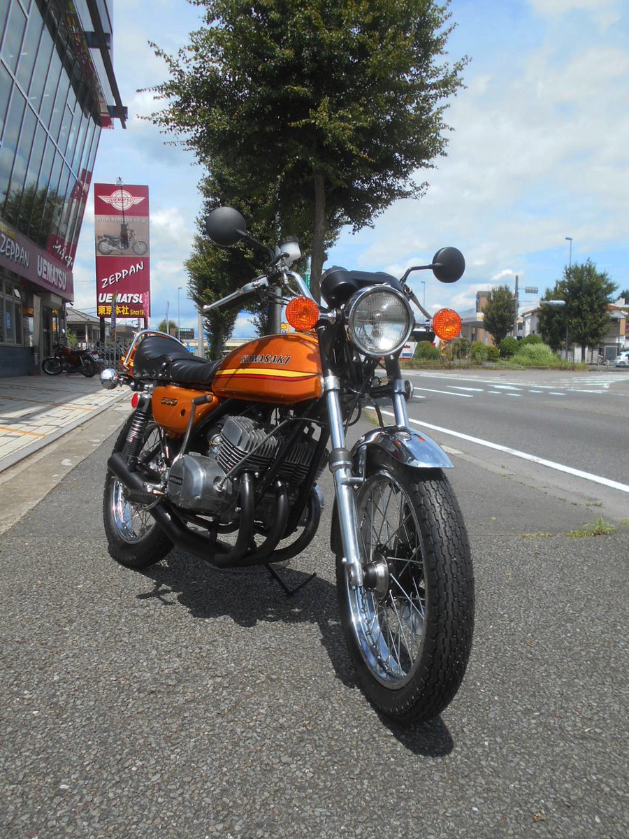 ZeppanUematsu's tweet photo. 1973 KAWASAKI 350SS MACHⅡ S2A
威勢の好い快音が頼もしい、S2A入庫~っ!!
Fディスクでメリハリの効いた走りを体現可能!
紫煙を棚引かせ、平和を満喫しましょ~
#在庫情報 #350ss #mach2 #s2a #マッハ #トリプル #カワサキ #バイク好きと繋がりたい
ウエマツ東京本社⇒ https://t.co/gFWtRySJS0 https://t.co/wINruy3tPj