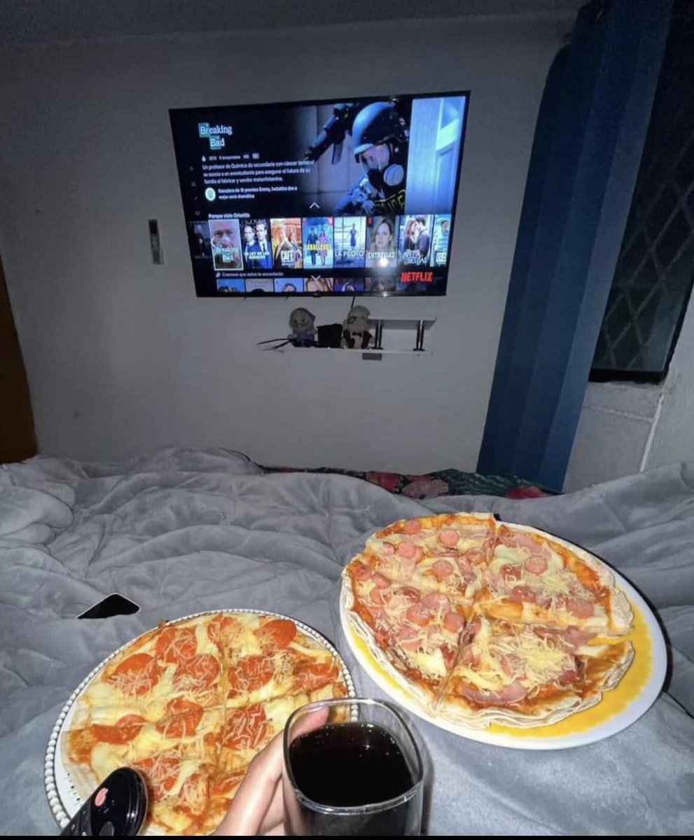 bbenjii_'s tweet photo. Unas ganas de coso https://t.co/4QSMSJAjpK