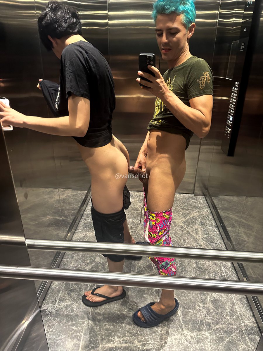 Que rico que mi novio me coja en todas partes 🤤 
<a href="/EncuentroGayMty/">Encuentro🏳️‍🌈GAY🏳️‍⚧️Monterrey</a> 
<a href="/alexcastgdl/">Alex</a>