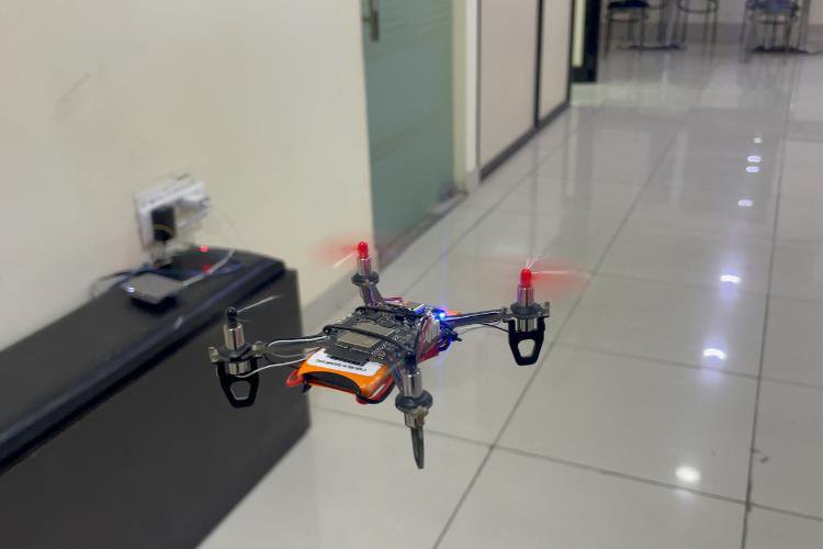 A Step-by-Step Guide to Build a Low-Cost Drone using #ESP32  

More here: dky.bz/3VsCMFy