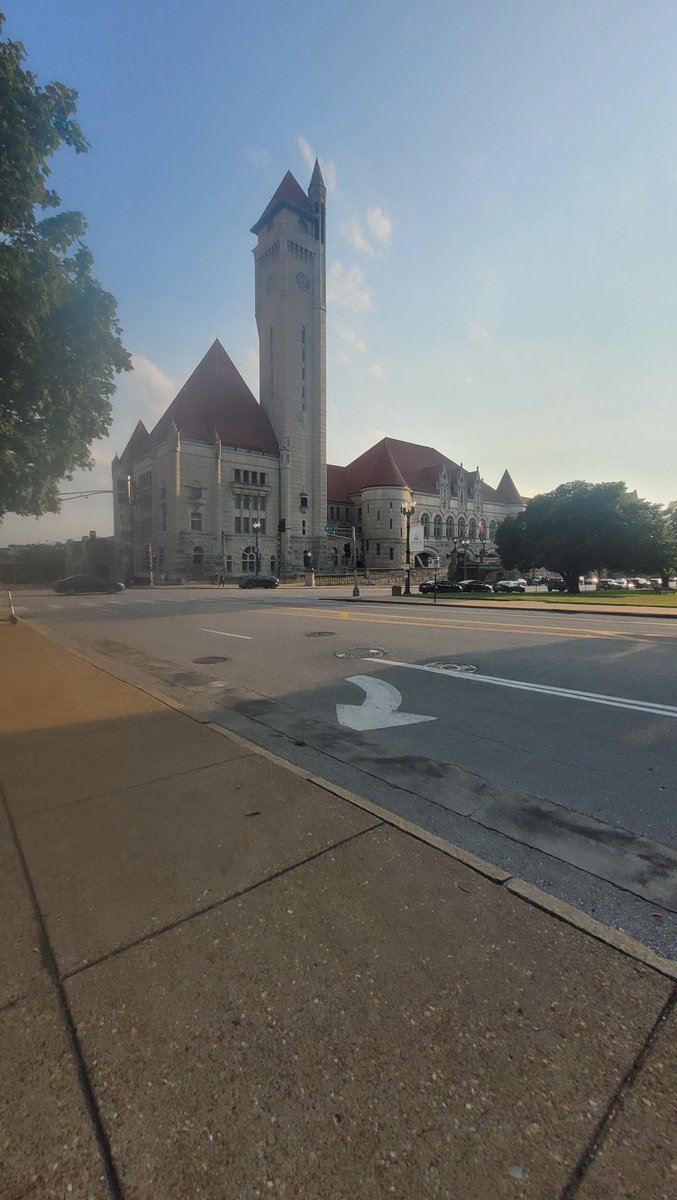 Emma Armstrong tweet media