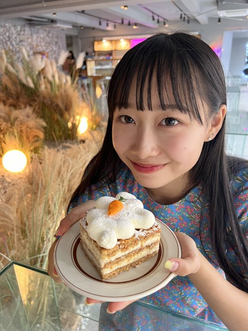 NananeのTwitter画像17