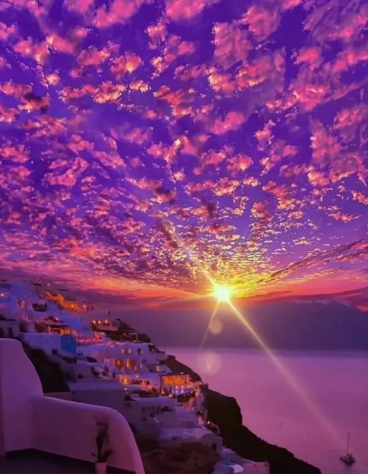 Don't waste sunsets with people who will be gone by sunrise 🌆  ✍️ unknown