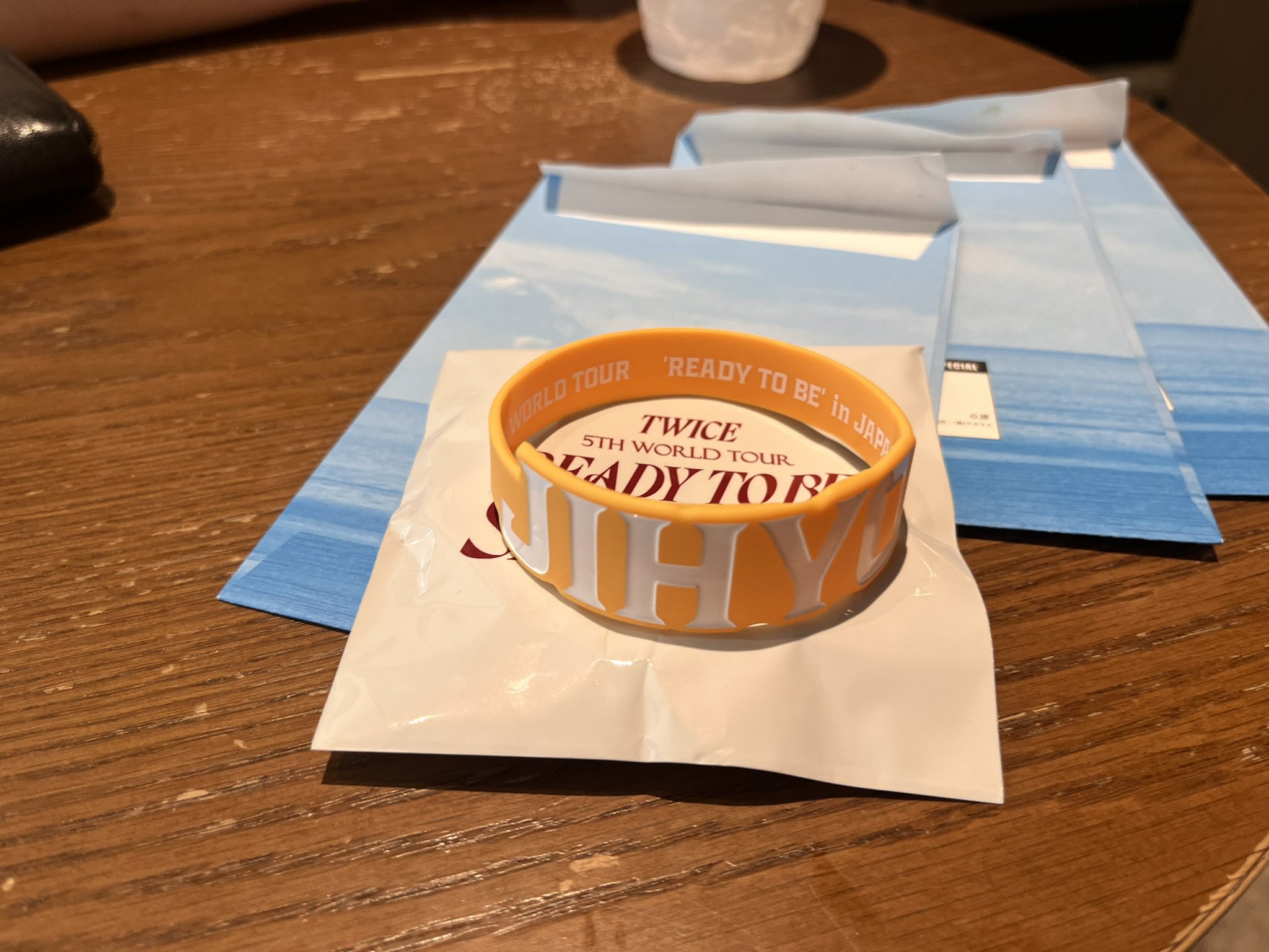 TWICEモモ RTB in Japan FCくじサイン入り チェキ