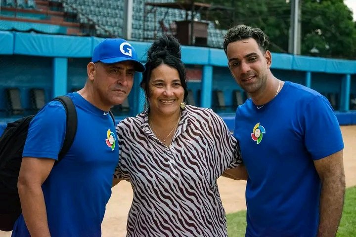 ViltresMiguel's tweet photo. Los Héroes del Partido!!⚾💪🐎♥️
Muchas Felicidades mis #Alazanes
#AlazanesDeGranma
#AlazanesCampeones
#ModoSiSePuede
#ModoVictoria
#SoñemosX que mis #Alazanes serán los #CampeonesDeCuba.
@DiazCanelB @YudelkisOrtizB
#SalasDeTelevisiónMasó
#BartoloméMasó #GranmaVencerá https://t.co/Vmt9QjbHrt