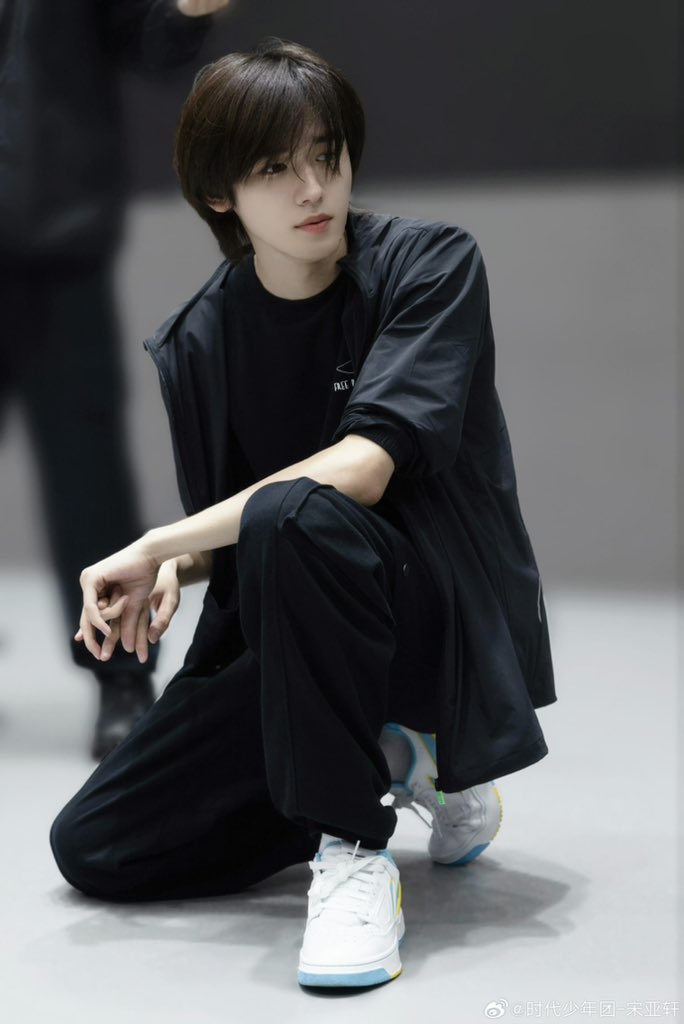 foryaxuan's tweet photo. 🫨🫨🫨🫨 https://t.co/zpBOpfrcs7