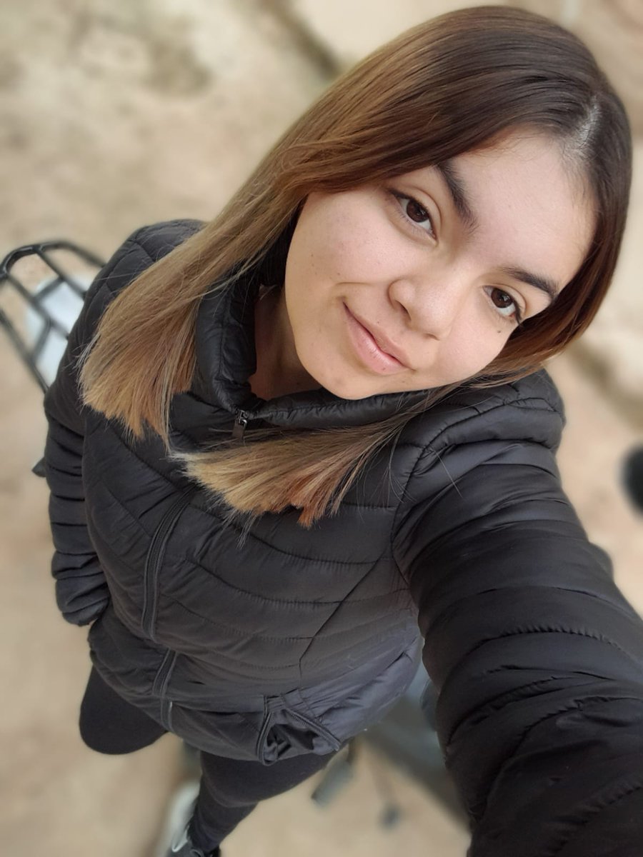 desaparecidaorg's tweet photo. #URGENTE NIÑA DESAPARECIDA
BÚSQUEDA EN TIEMPO REAL #CHACO
🆘PEDIMOS MÁXIMA DIFUSIÓN🙏
Uma Abigail Soledad Palavecino tiene 15 años, desapareció el 12/7 en el Barrio Wichi, Misión Nueva Pompeya, provincia del Chaco. Es delgada, altura 1,60. Avisar #Urgente al ☎️ 3624605811, o 911 https://t.co/Gx4E9aSvSS