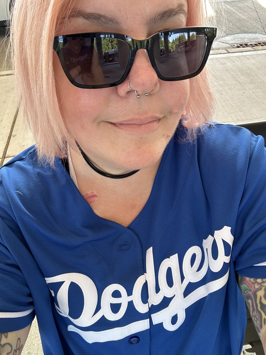 Kreepy Kris tweet media