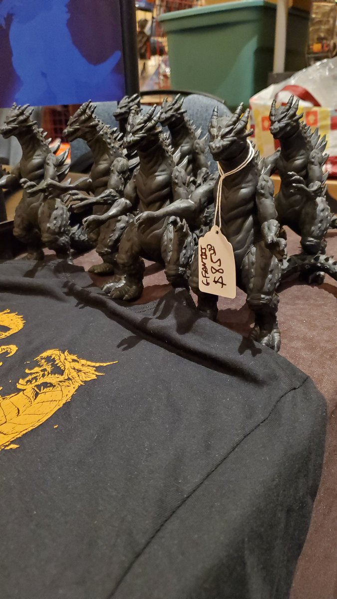 Gfantisfigurepr's tweet photo. @GFestFans @temptingtoys @UsaYmsf @39maichan @LastBastionSTU @GFEST_GFAN @Ragnarsquad #Gfantis #Gfest #Godzilla #gfanmagazine #Kaiju https://t.co/gqOBSfS0z8