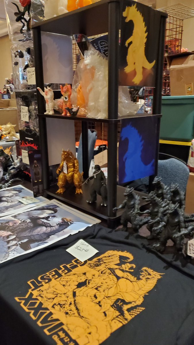 Gfantisfigurepr's tweet photo. @GFestFans @temptingtoys @UsaYmsf @39maichan @LastBastionSTU @GFEST_GFAN @Ragnarsquad #Gfantis #Gfest #Godzilla #gfanmagazine #Kaiju https://t.co/gqOBSfS0z8