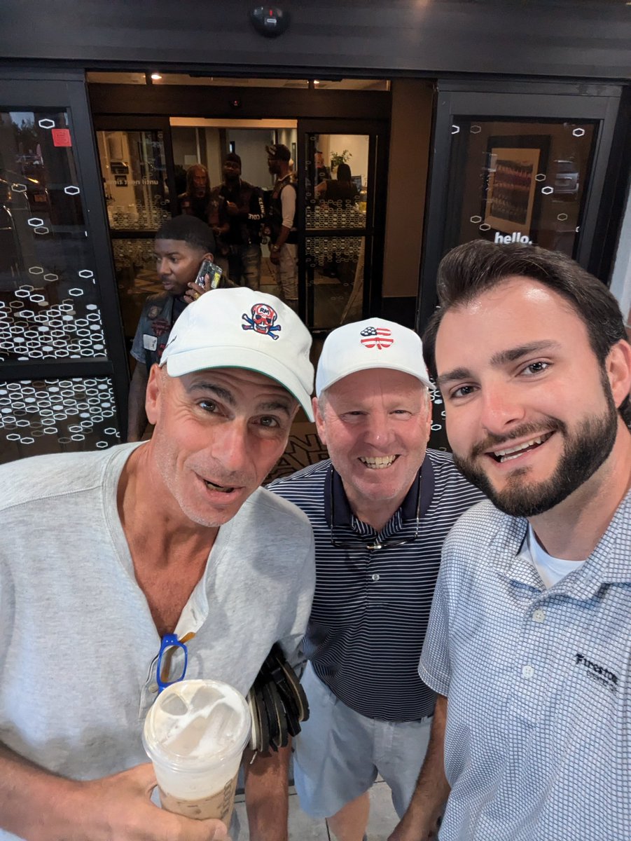 theBigCat01's tweet photo. @RoccoMediate play well tomorrow!!! https://t.co/SoVZCjXjqw
