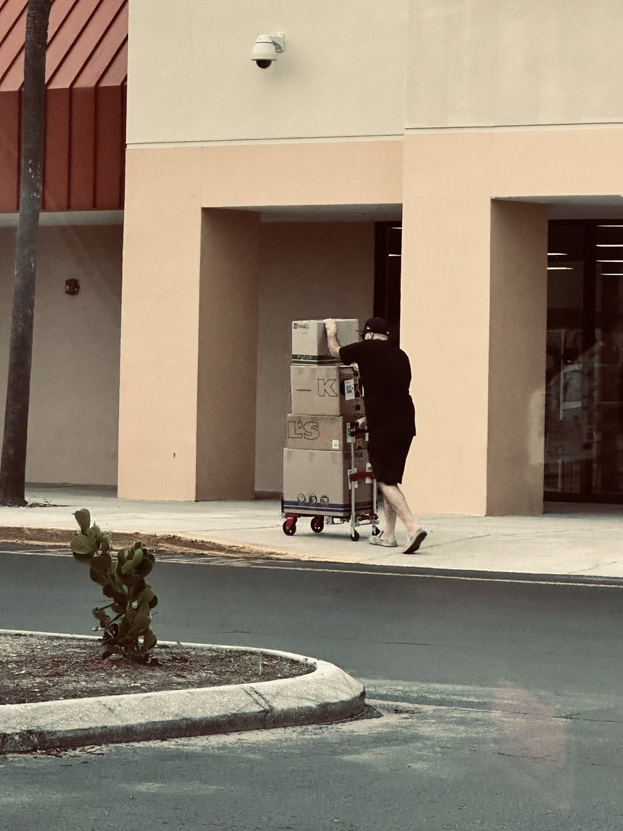 FBA Friday…I guess if I waited all week I could flex my FBA wall. I walked 3 miles like this. This is drone footage! 👀🛜😎😂🗣️🦅