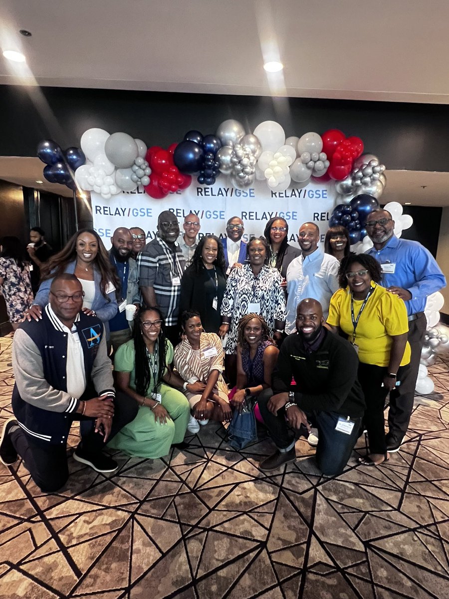 DrTSpencer's tweet photo. Flashback Friday! Committed to THE WORK! @apsupdate Leaders are All In! 🤩 #RelayGSE #LeadLearners @TommyUsherAPS #ReadyToWork 💪🏾 https://t.co/MDr0xlnvur