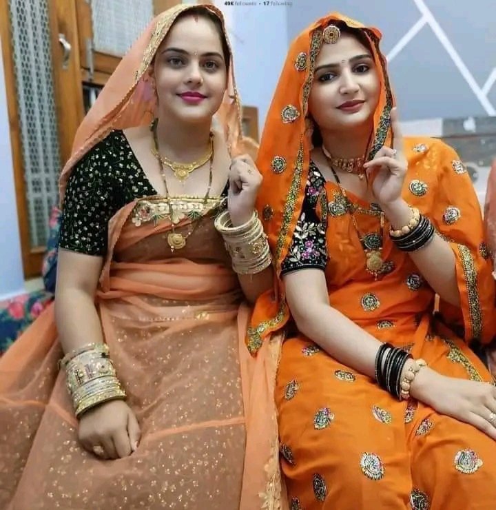 ishaRoy_'s tweet photo. यह है हमारी संस्कृति, 😍😍,
बताओ कैसी लगी 🥰🥰 https://t.co/fMjStKQIVF
