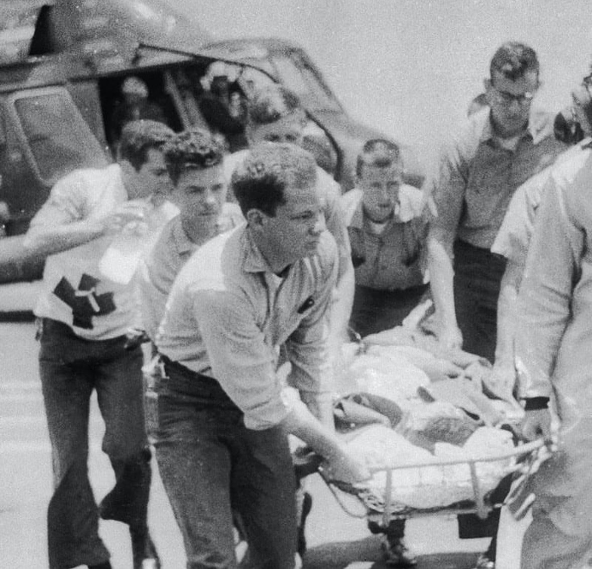 Peddlingforpizz's tweet image. ON JUNE 8, 1967, while patrolling in international waters in the Eastern
Mediterranean Sea, USS Liberty was savagely attacked without warning or justification by air and naval forces of the state of Israel.
The ship suffered 34 killed in action and 172 wounded in action.
