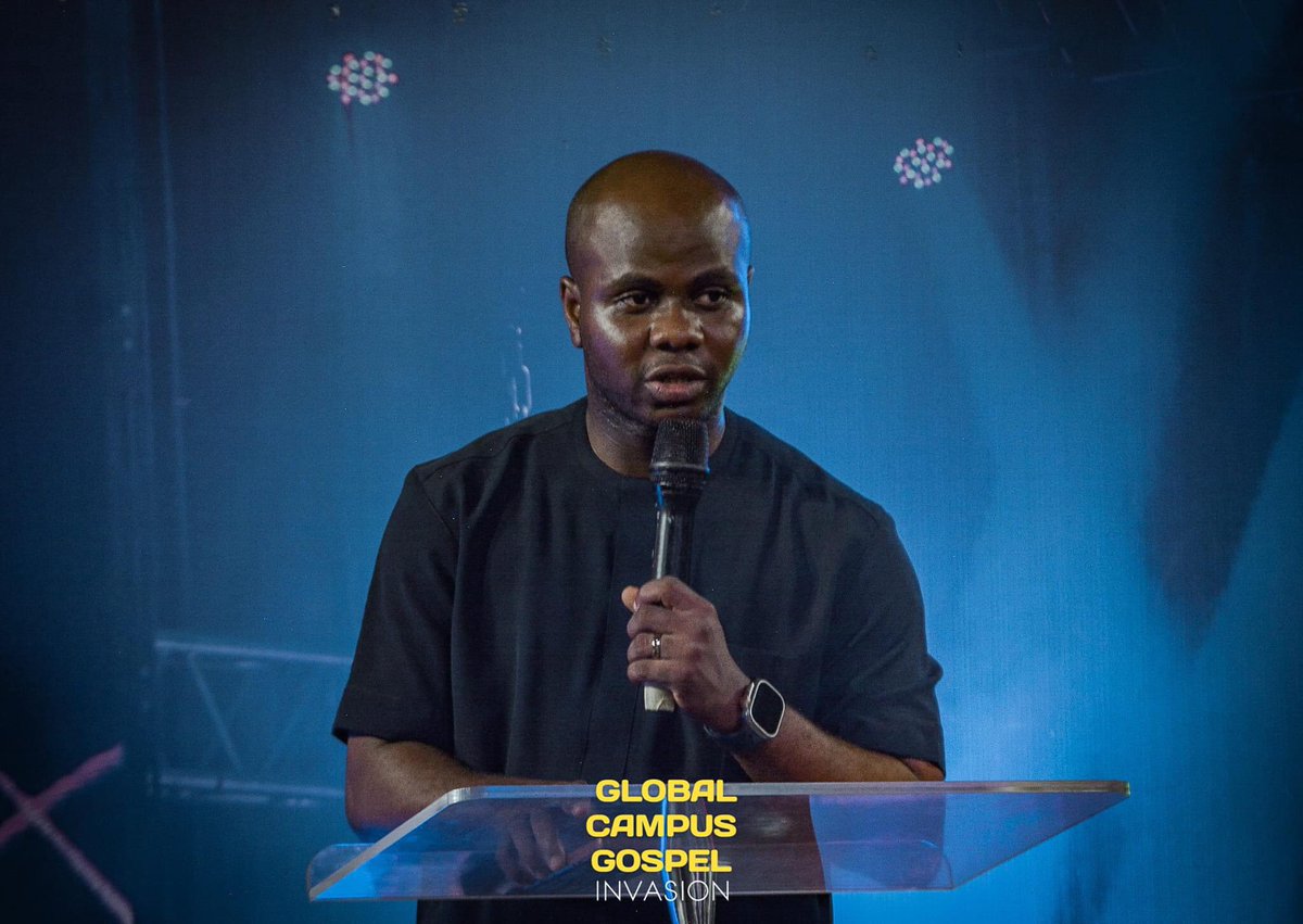 Success_FG's tweet photo. We had the honour of having Pastor Pharez Ayebakuro,the presiding pastor of the Cenacle's Centre Global in our midst at GLOBAL CAMPUS GOSPEL INVASION. He handled the offering session and took us through memory lane of how God's Servant JOSHUA LAKA came in contact with him. https://t.co/GdUFvXOTkV