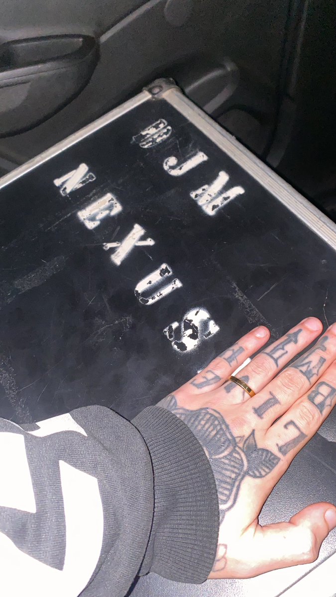 Sigam seu coração 💙
Bem vindo a gang djm 900 nexus 😈