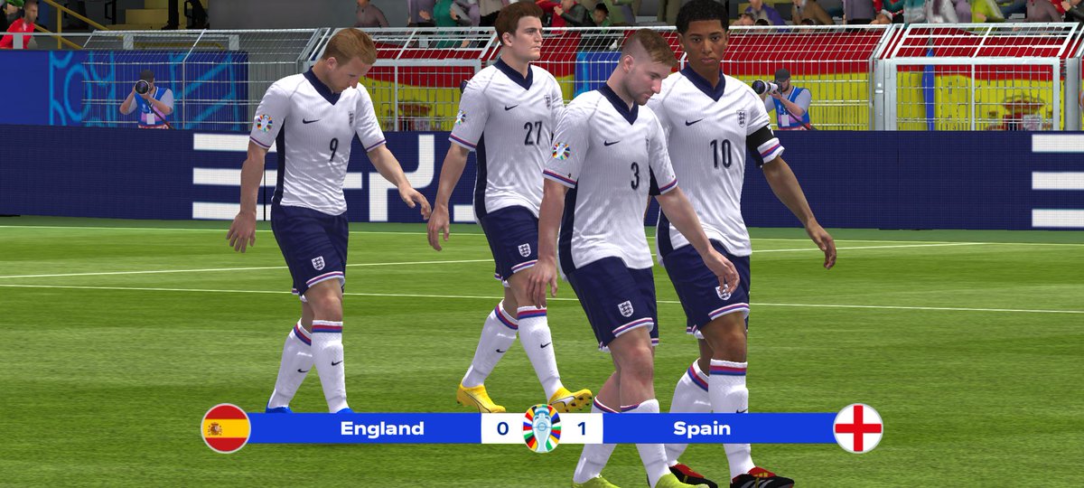 batisiuC's tweet photo. #fcmobile #FC24 #EURO2024 
Hello @EASPORTSFC . Is that for real? Or kind of "fools day" joke? https://t.co/A2lg84VXb7