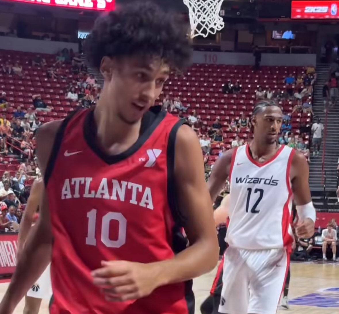 Zaccharie Risacher tonight in his Summer League debut:

18 PTS
5 REB
2 AST
1 BLK

7/16 FG
3/9 3PT

Outplayed Alex Sarr 🔥