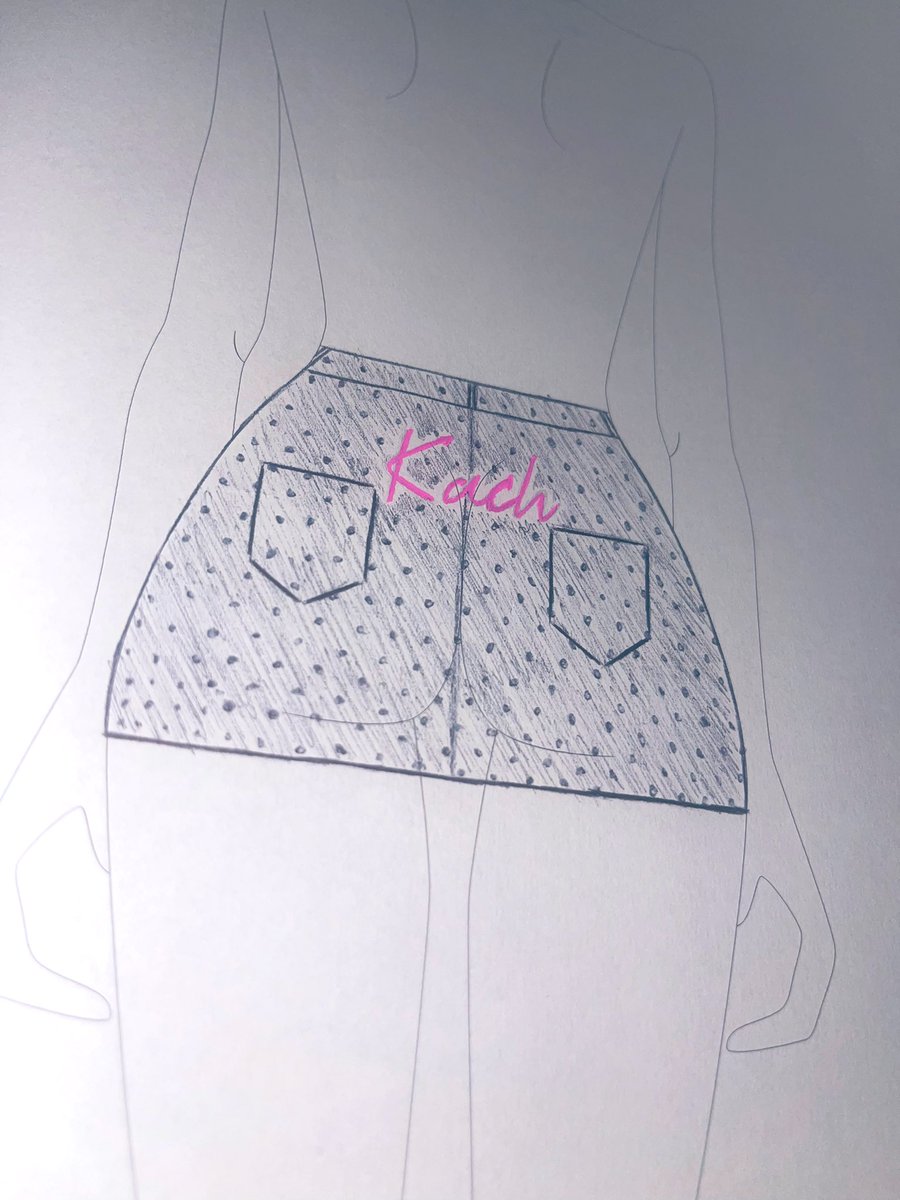 therealkyra___'s tweet photo. just my pen, my paper and my passion 🎀 https://t.co/uX2X4WQKur