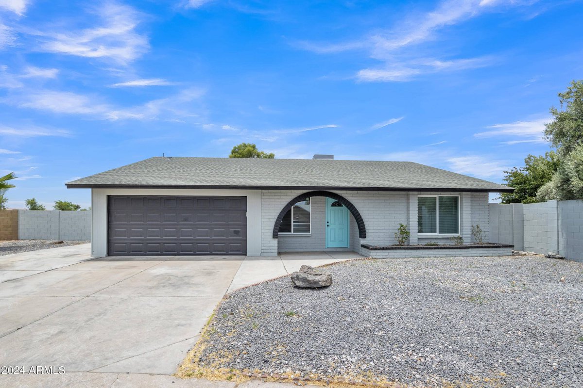 RonAzRealtor's tweet image. Listing Address: 1532 S CHESTNUT Circle, Mesa, AZ 85204
Listing Price: $550,000
Schedule a showing and request more information here: …naldwashington.thedteamrealestate.com/d8r9crzo