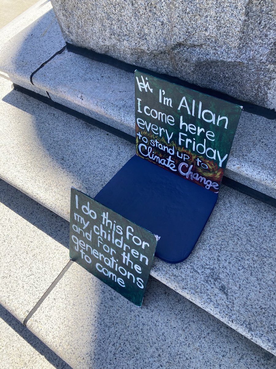 Recyclingmania2's tweet photo. 252 weeks for Friday for future. The Parliament buildings in Victoria, Canada.
#Friday4future
#climatechange
#Climateaction
#climatestrike https://t.co/9ROBNJ0asZ