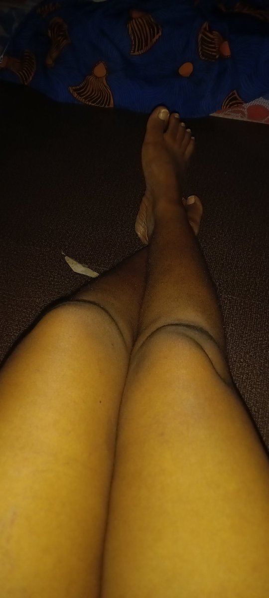 AlphonsusBless3's tweet photo. I don't do skincare y'all but my skin cares🥰🥰 https://t.co/HpQfQFVewJ
