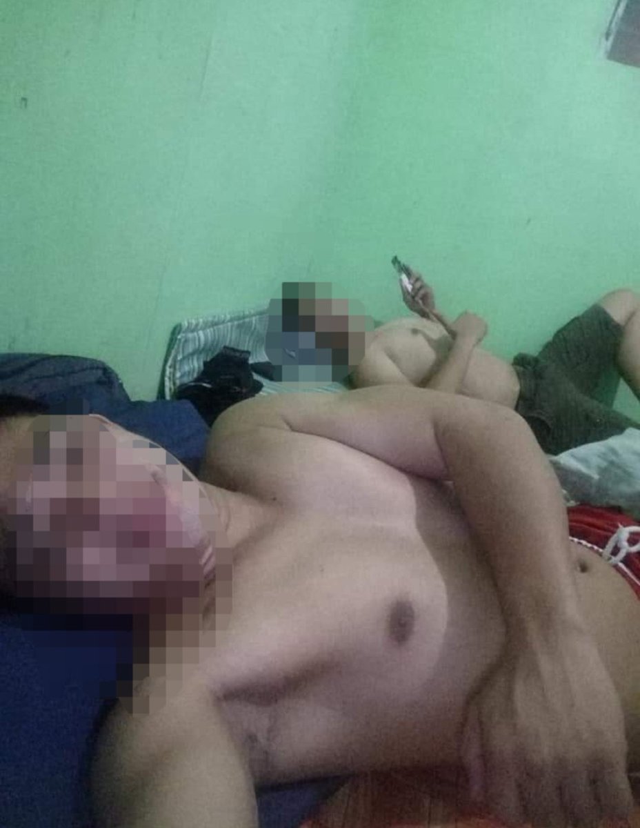 Straightsekyu25's tweet photo. TARA NA SA BARRACKS
DM FOR BOOKING........

LASPAGIN KANAMIN 4 NA SEKYU
CNU GUSTO MA GANG BANG TARA NA

FULL VIDEO???????
AVAIL MY TG CHANNEL
@sg_poging @securitytop69 https://t.co/Q92aKOyheS