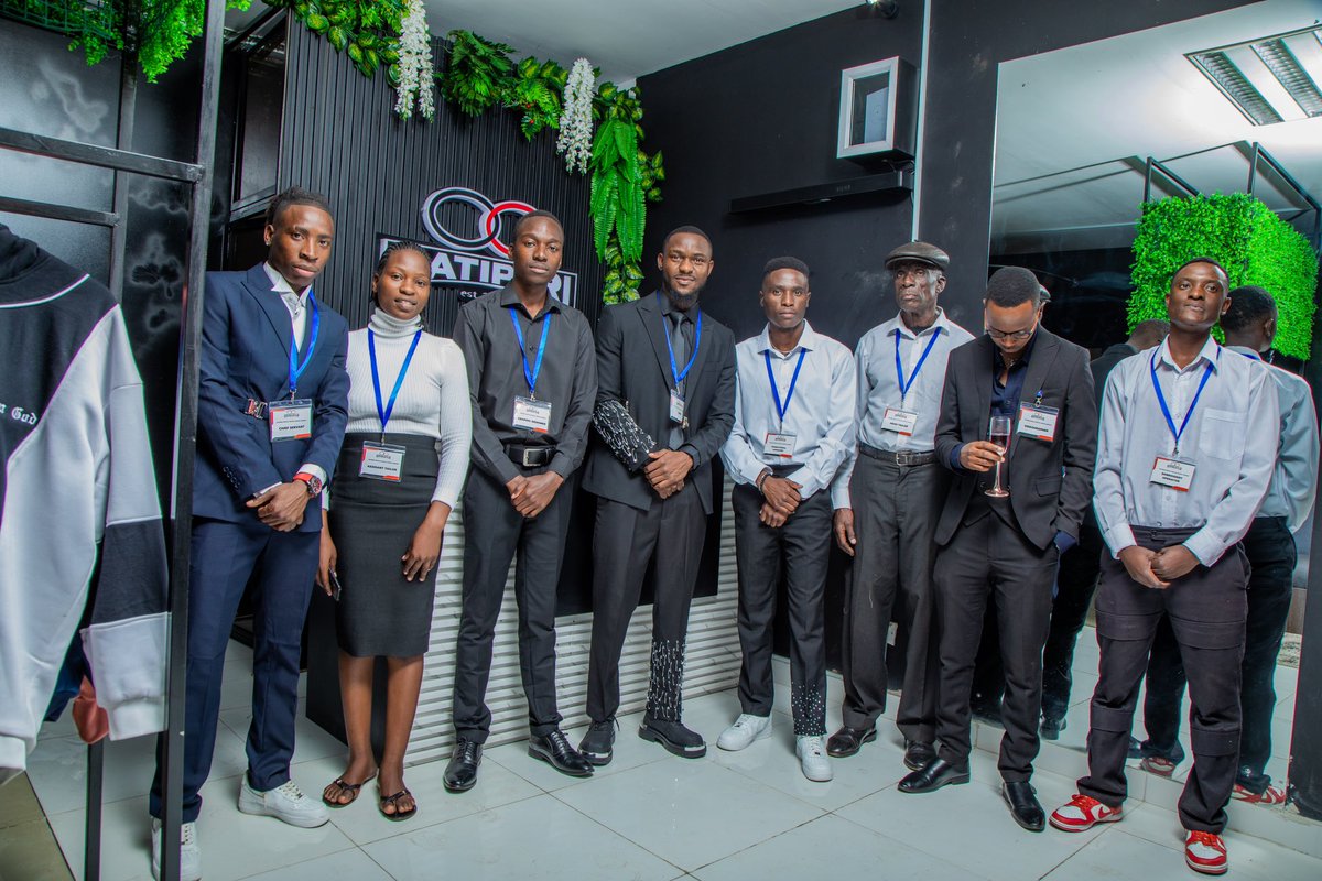 MR MATAYI 👔 tweet media