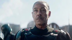 ザ・ボーイズのスタン・エドガー、 マンダロリアンのモフ・ギデオン