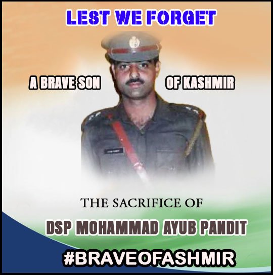 FatimaB62073964's tweet photo. Remembering #DSP #Mohammad #AyubPandit, a courageous martyr whose dedication and bravery will forever be etched in our hearts. His sacrifice continues to guide us, reminding us of the ultimate price he paid. Rest in eternal peace, brave soul.
#KashmirMartyrsDay #13July https://t.co/oreARCnRz1