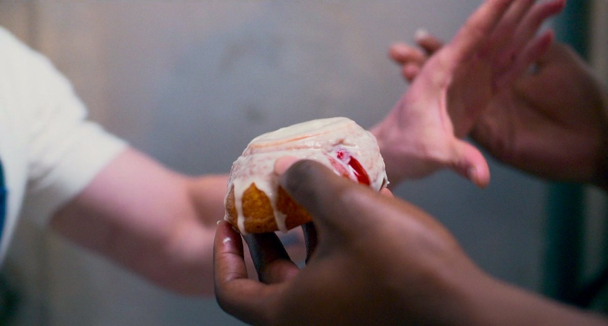 girlflopping's tweet image. 