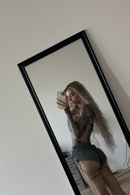 Thank you, God, for answering my prayers. https://t.co/9KW8KCLz4M