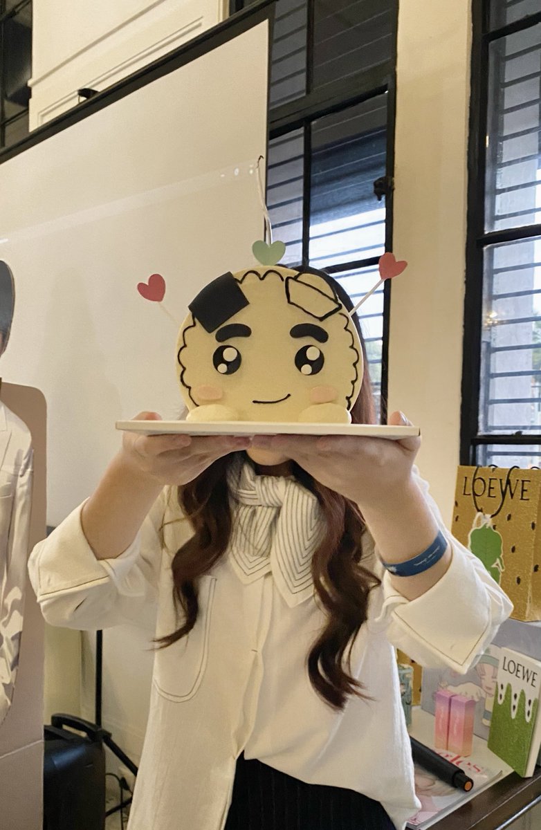 hourlyczennie's tweet photo. celebrate for Taeyong birthday
Taeyong’s Event “To the Sea: Route 71”at New Batavia Cafe Jakarta
by @Navigatyong ⚓️🩵
it’s awesome
#NavigaTYONG #Route71 #TaeyongSoloVoyage #TAEYONG https://t.co/mlZlZJQU5y
