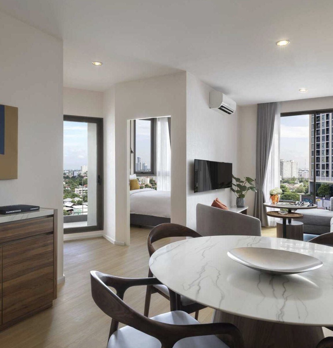 AlphabetHome's tweet photo. 日本人がとにかく少ない物件をお探しの方の候補になりそうな物件Oakwood Suites Tiwanon Bangkokの1ベッドルームが65,000バーツから、2ベッドルームが99,000バーツからご案内可能です。

日本人がターゲットではなく、バスタブはありません。

#バンコク築浅サービスアパート #バンコク築浅物件 https://t.co/78Eq0fzIqG