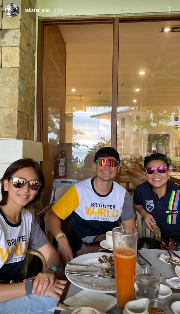 AshMatt_intl's tweet image. Another photo of Sarah, Matteo, and Marge. 👌🏼 @JustSarahG @mateoguidicelli #SunLife5150Bohol #AshMatt #RudyProject 

📸: Marge Camacho