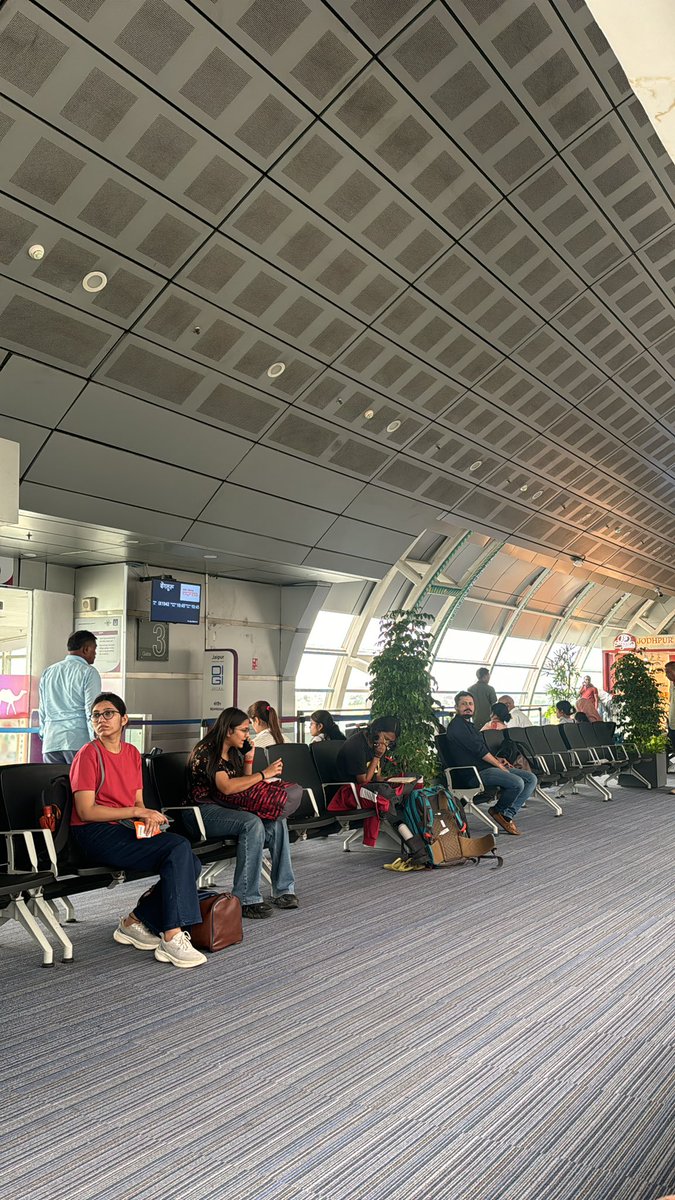 nihalgomes's tweet image. Visited the washroom today at Jaipur airport on 2nd floor near gate 3 &amp;amp; silently observed Mr Kalu Ram Jaate(his ID card said)doing a commendable job after every passenger Good Job #Jaipur #international #Airport after the recent negative news #adanione