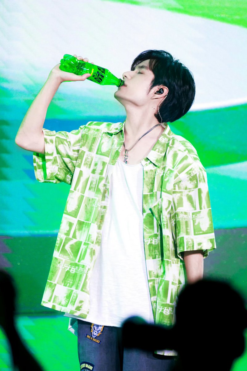 QiQi271998's tweet photo. 💚 https://t.co/jGHYMd7XsD