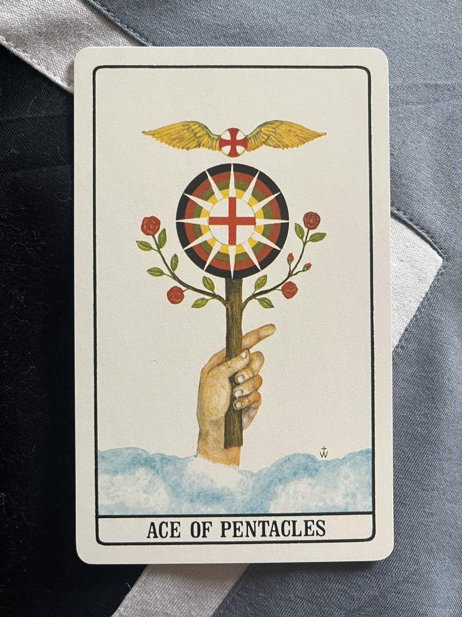 FatGayTarot's tweet image. Our #CardOfTheDay today is the #AceOfPentacles.

This card means a great time for beginnings concerning the material world; work, health, relationships, home, financial etc.

🧵