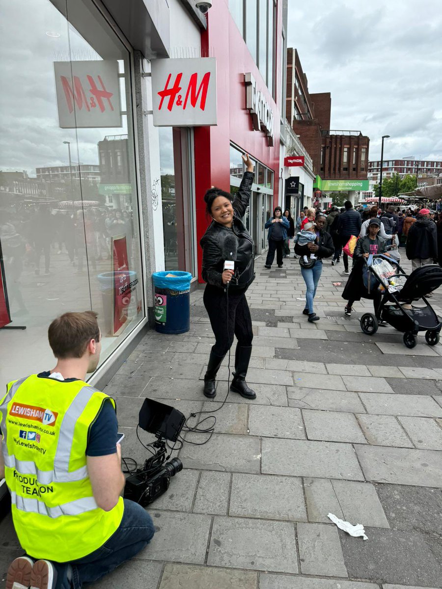 LewishamTv's tweet photo. Delighted to be out and about with @GeorginaBobbTV speaking to #Lewisham residents about all things local 😁. Get in touch to let us know if there is anything you’d like us to ask residents. @lewishamlocal @MPSLewisham @LewishamCouncil @LewishamLibs @LBME_Network @HWLewisham https://t.co/bpkcjpOfJx