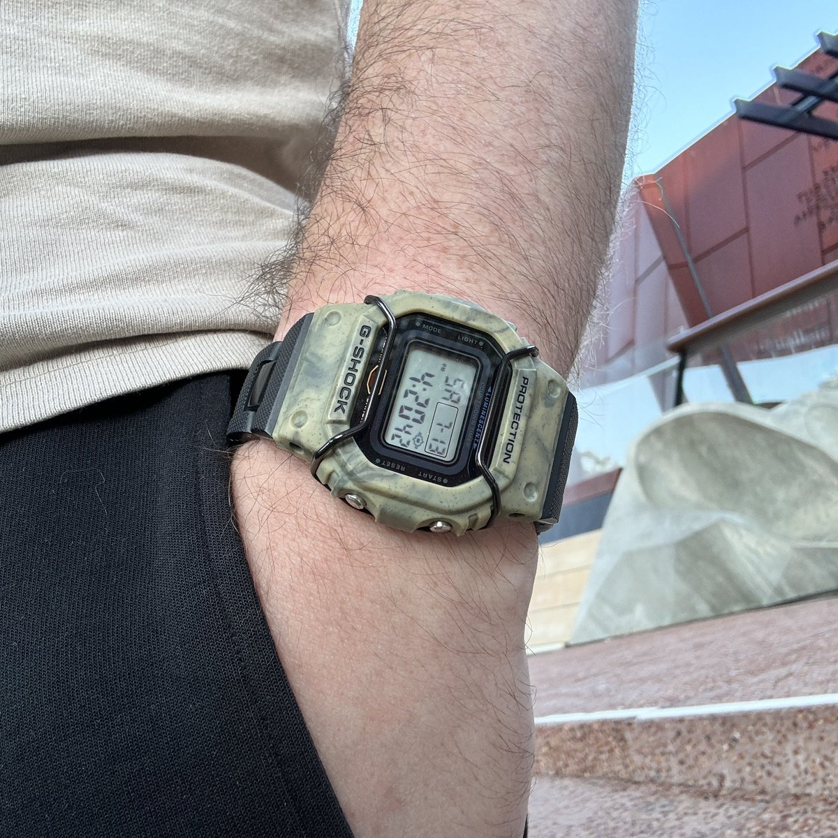 RealGOATReviews's tweet photo. ๐ The SKMEI 1628 is a G-Shock alternative, that even fits genuine bezels! โ๏ธ๐
Follow for more! ๐ Hereโs my review of this great-value watch ๐ https://t.co/qEcPeSnnCm
#SKMEI #SKMEI1628 #gshock #alternative #watchmods #WatchOfTheDay #wristcheck #wruw #watches @watch_skmei https://t.co/tga7TytbNE