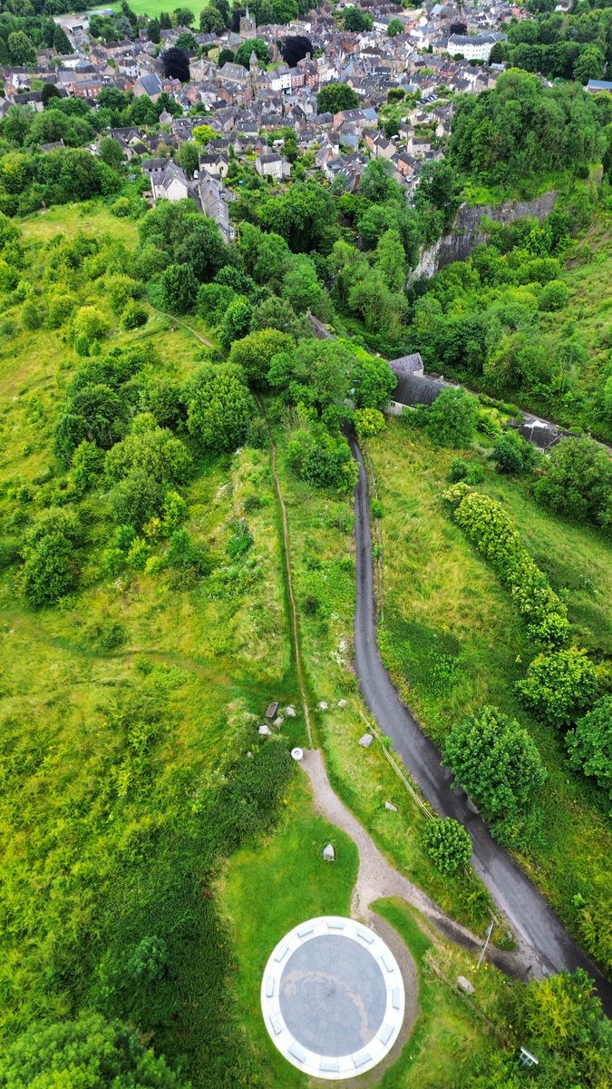 chriscookman1's tweet photo. Looking down at the disc that looks up at the stars
StarDisc, Stoney Wood, Wirksworth
#stardisc #wirksworth #drone #photography #djimini3 https://t.co/fTgijvXj9w