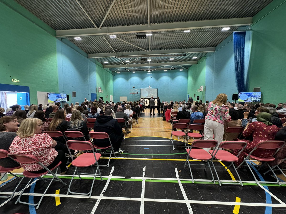 Arv_Kaushal's tweet image. Brilliant celebration day at @MKCollege 🎉

It’s not the ‘end of the year’ for many of our teams, but it was a great opportunity to celebrate how we live our our values of Respect, Innovate, Excellence, Integrity, Inspire &amp;amp; Belong ♥️

Well done to all the award winners 🥳