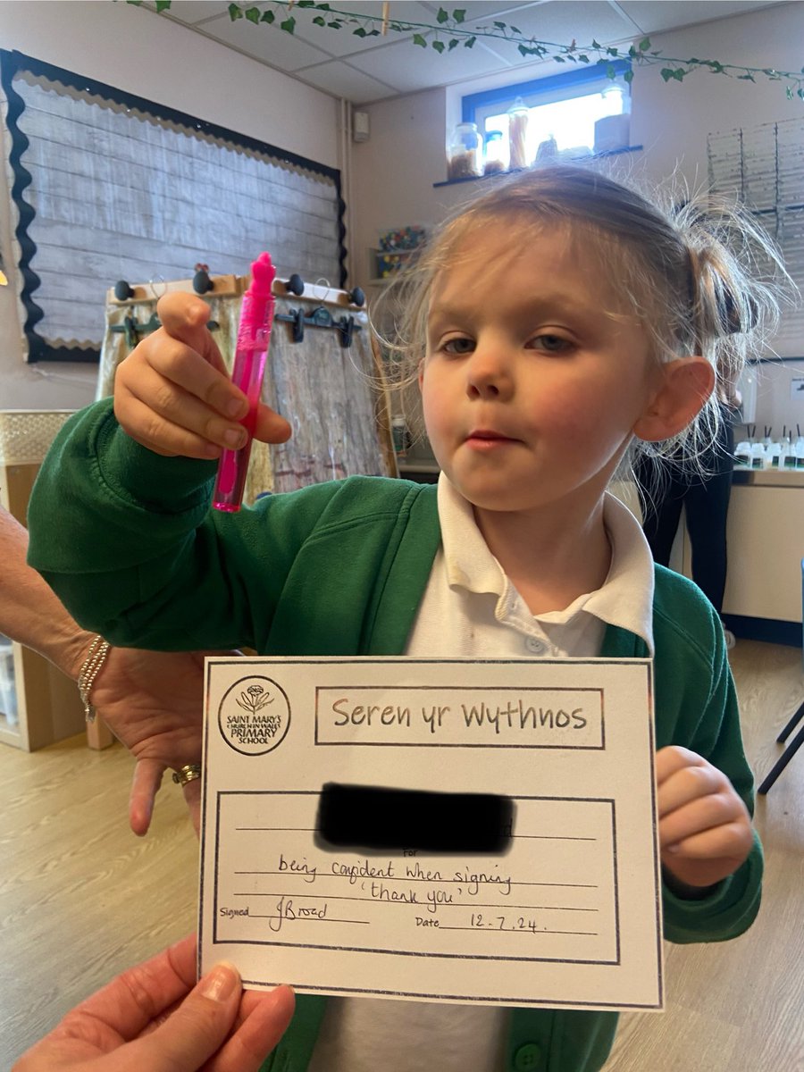 It’s almost the last of our lovely learner celebrations for this year. Well done to these wonderful pupils who I have the pleasure of teaching again next year! 👏👏<a href="/StMarysCIW/">St Mary's Church in Wales Primary School, Brynmawr</a>