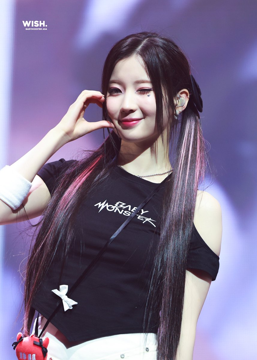 wish__asa's tweet photo. 240623 🎤🐇

𝐋𝐢𝐤е 𝐚 𝐛𝐨𝐬𝐬 𝐛𝐚𝐛𝐲, 
𝐈'𝐦𝐚 𝐛𝐨𝐬𝐬, 𝐛𝐚𝐛𝐲
모두 다 찢어 𝐥𝐢𝐤𝐞 𝐛𝐫𝐫𝐚𝐡

#BABYMONSTER #베이비몬스터 
#아사 #ASA #榎並杏紗 #ENAMIASA https://t.co/70nuYpk9wc