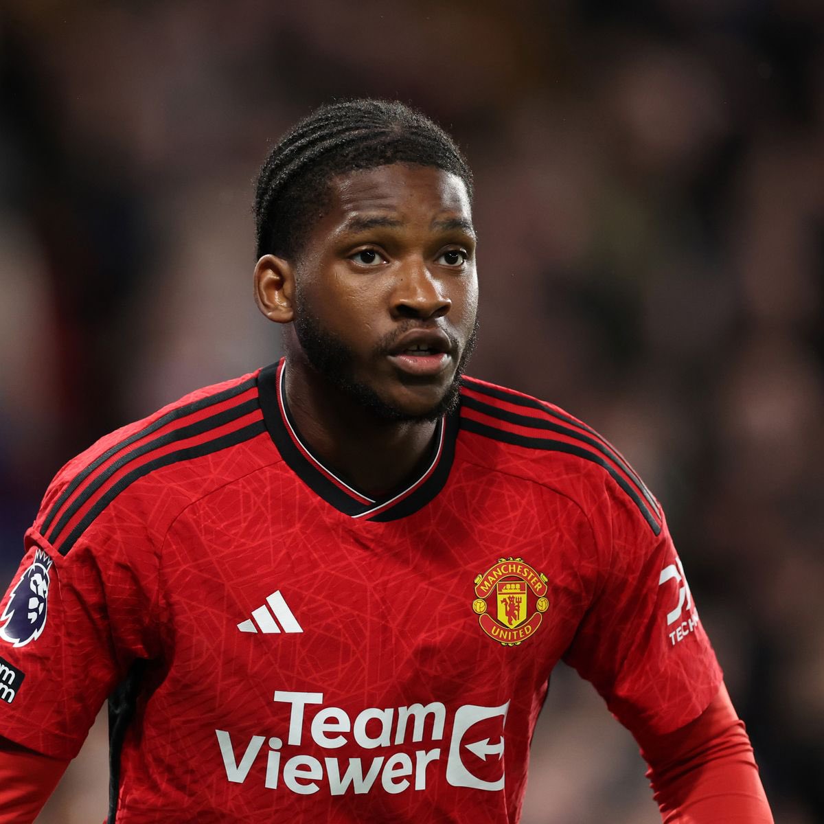 StretfordPaddck's tweet photo. ‘Villarreal are closing in on deal to sign Willy Kambwala. 

Understand it will be a permanent transfer for fee around €10m. 

The deal also includes a future buy-back clause for United.’

via @FabrizioRomano https://t.co/zJ2MbLUbIk