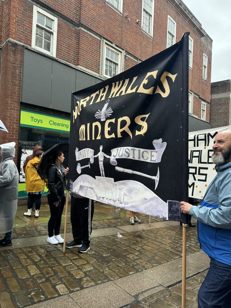 Declan Swans tweet media