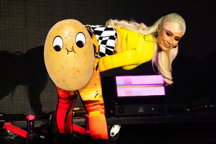 Potatisol's tweet photo. As long as I have my $MOTHER @IGGYAZALEA , I don't need anyone 🥔

- Drop ur $Sol Add.
- Spread word #Potati 
- Like, RT &amp; Follow

#Solana #memecoin #solanatoken https://t.co/qkq2E5x97B